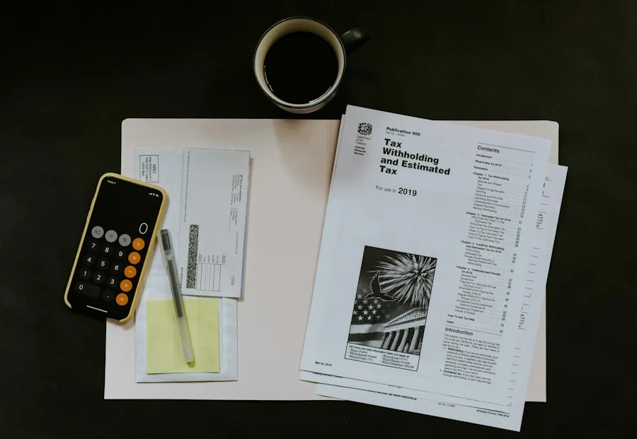 Photo common financial planning mistakes annual